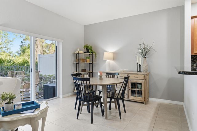 75 SW Squirrel Nest Way, Stuart, FL 34997