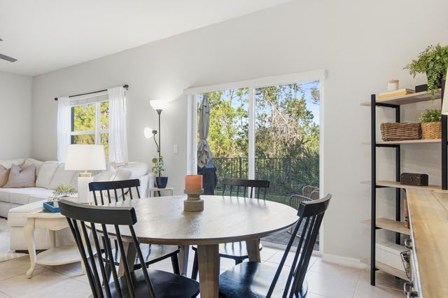 75 SW Squirrel Nest Way, Stuart, FL 34997