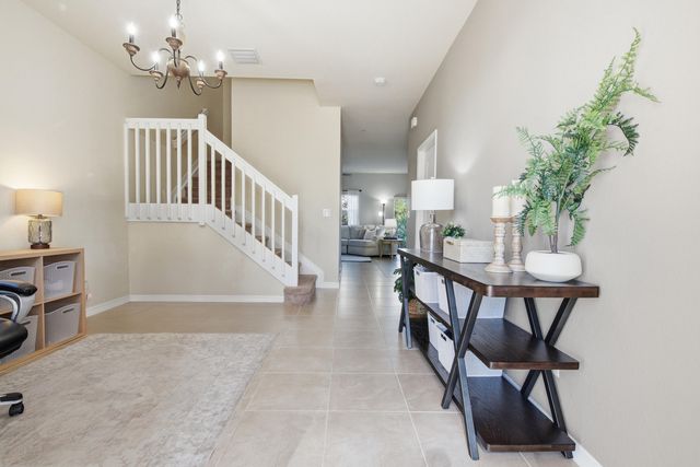 75 SW Squirrel Nest Way, Stuart, FL 34997