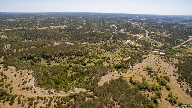 000 Sheppard Rees Rd, Kerrville, TX 78028