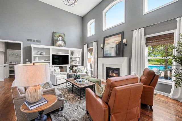 158 Lisle Lane, Washington Twp, OH 45054