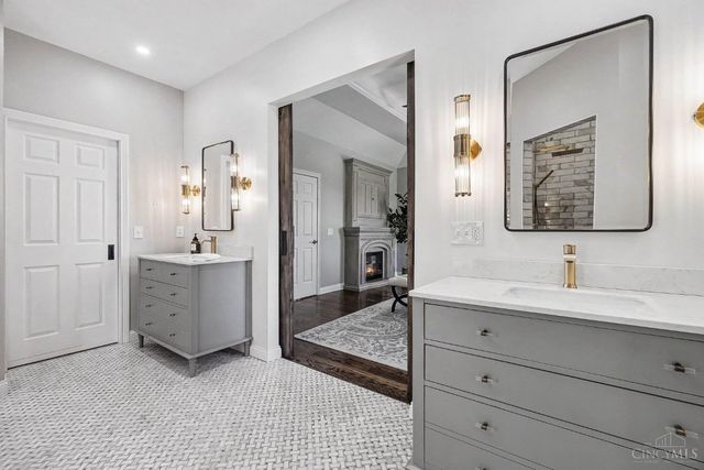 158 Lisle Lane, Washington Twp, OH 45054