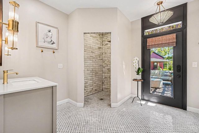 158 Lisle Lane, Washington Twp, OH 45054