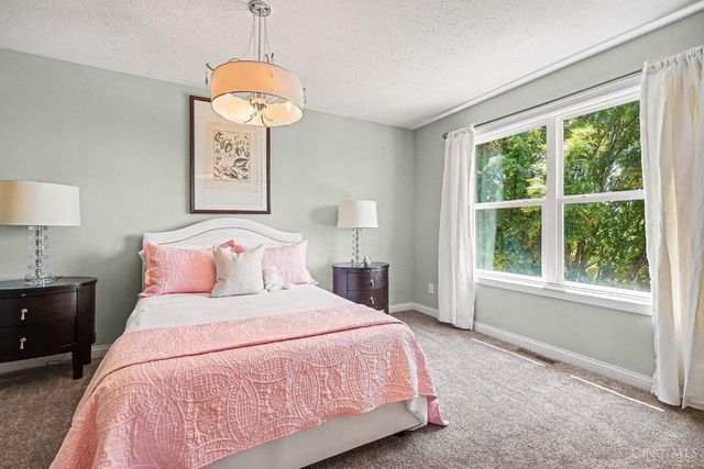 158 Lisle Lane, Washington Twp, OH 45054