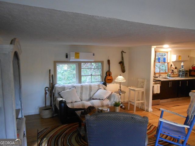 136 Bowie Lane, Dillard, GA 30537