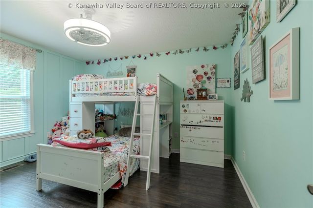 867 Young Hollow Road, Kenna, WV 25248