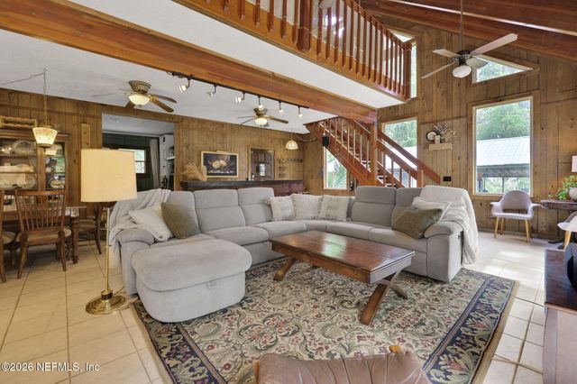 3860 MAGNOLIA Street, Middleburg, FL 32068