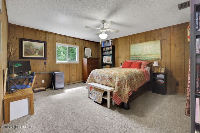 3860 MAGNOLIA Street, Middleburg, FL 32068