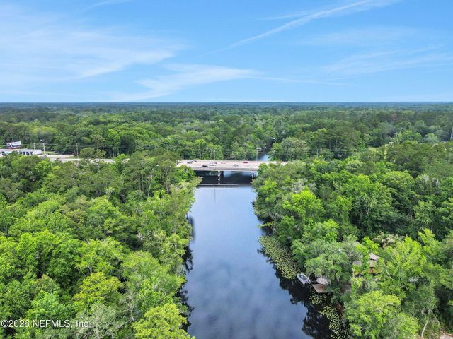 3860 MAGNOLIA Street, Middleburg, FL 32068