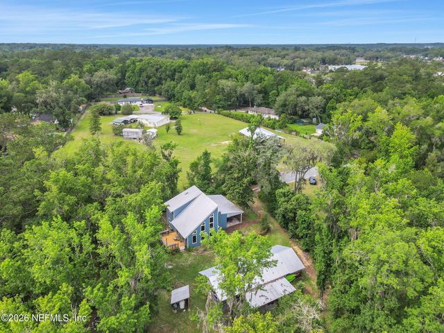 3860 MAGNOLIA Street, Middleburg, FL 32068