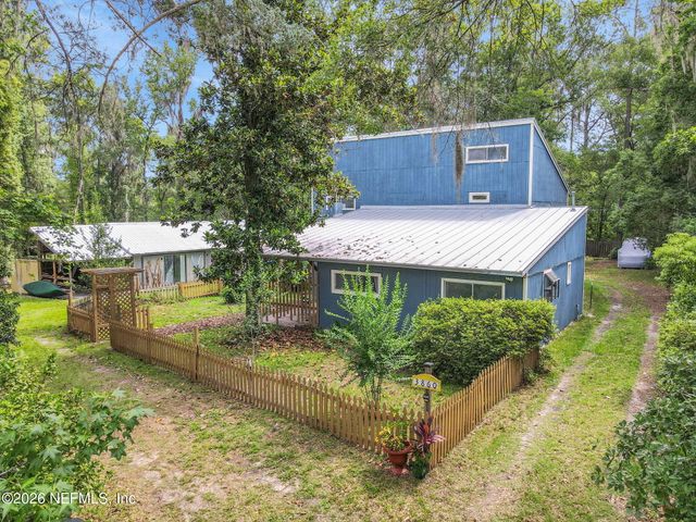 3860 MAGNOLIA Street, Middleburg, FL 32068