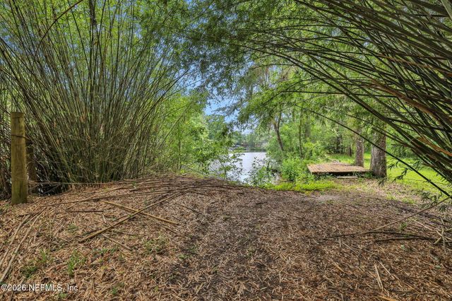 3860 MAGNOLIA Street, Middleburg, FL 32068