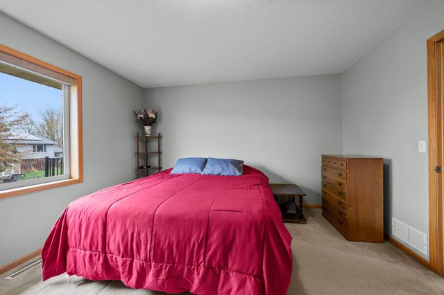 1473 153rd Lane NW, Andover, MN 55304