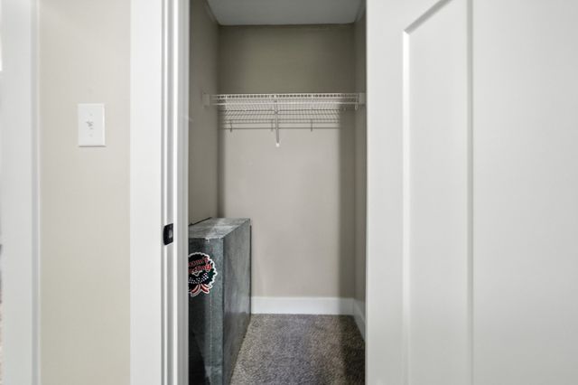 300 High St, Clarksville, TN 37040