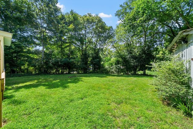 300 High St, Clarksville, TN 37040