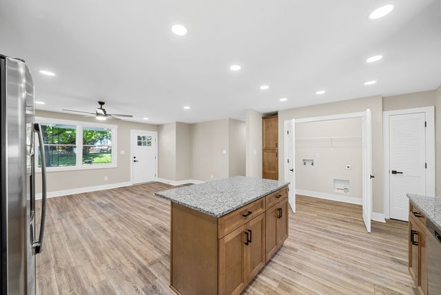 300 High St, Clarksville, TN 37040