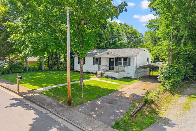 300 High St, Clarksville, TN 37040