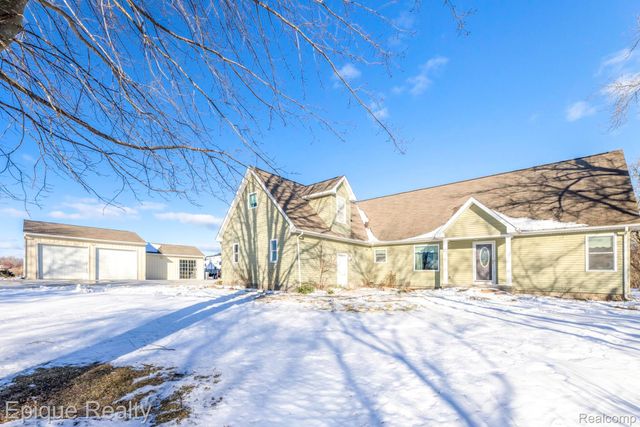 7884 North Road, Burtchville Township, MI 48059
