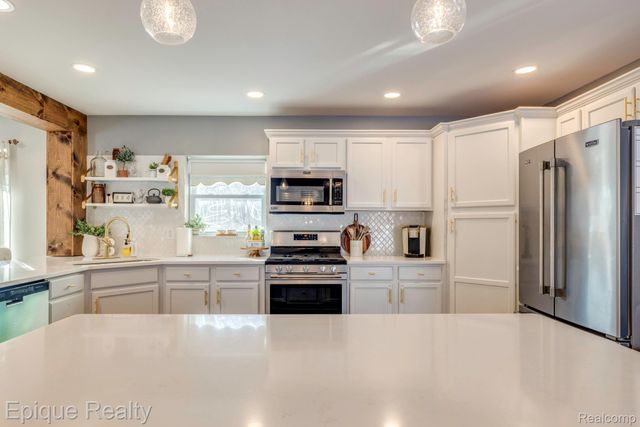 7884 North Road, Burtchville Township, MI 48059