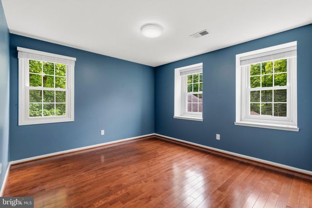11800 GREY BIRCH PL, Reston, VA 20191