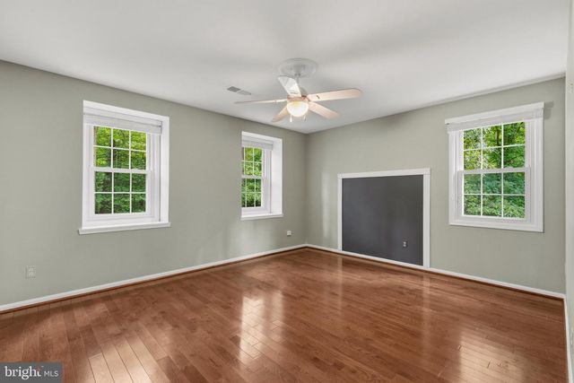 11800 GREY BIRCH PL, Reston, VA 20191