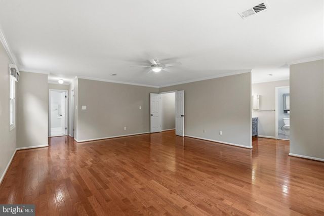 11800 GREY BIRCH PL, Reston, VA 20191