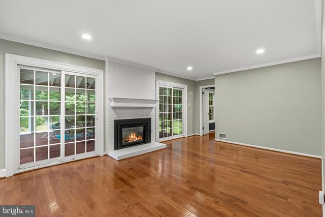 11800 GREY BIRCH PL, Reston, VA 20191