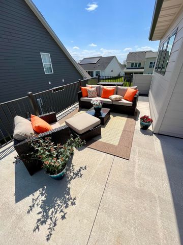 613 RED FEATHER CT, Columbia, MO 65203