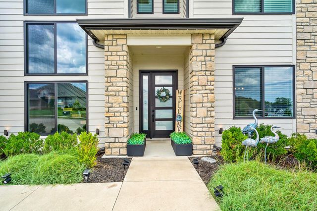 613 RED FEATHER CT, Columbia, MO 65203