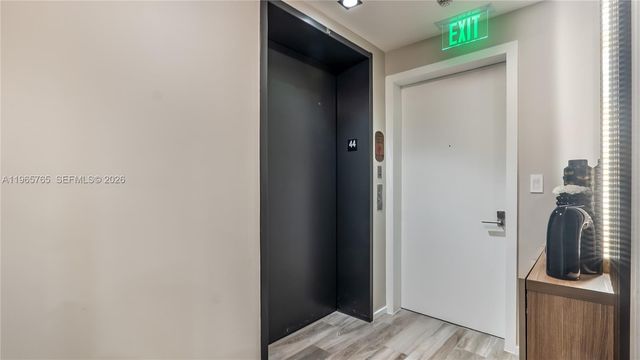 801 S Miami Ave 4407, Miami, FL 33130