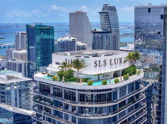 801 S Miami Ave 4407, Miami, FL 33130