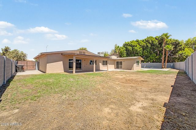 2429 S ROGERS Street, Mesa, AZ 85202