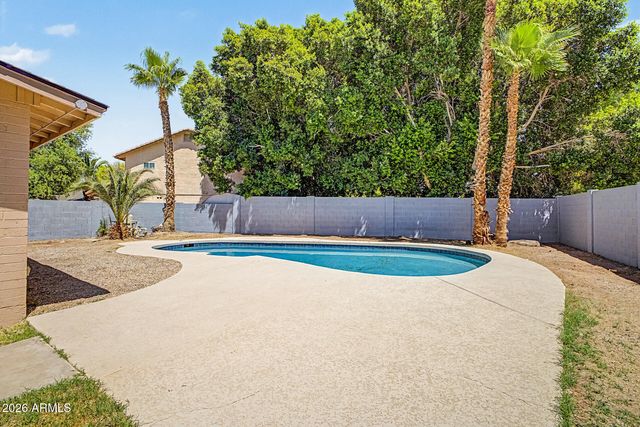 2429 S ROGERS Street, Mesa, AZ 85202