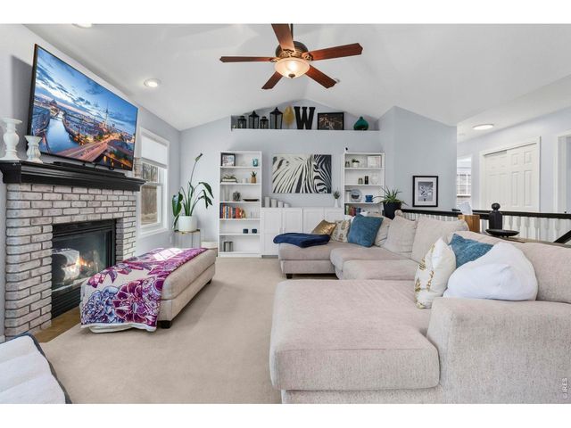 558 Magpie Dr, Loveland, CO 80537