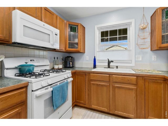 558 Magpie Dr, Loveland, CO 80537