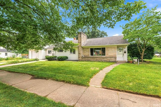 102 S Greenlawn Avenue, South Bend, IN 46617