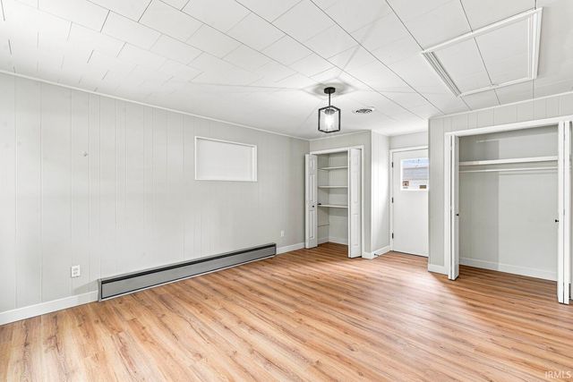 102 S Greenlawn Avenue, South Bend, IN 46617