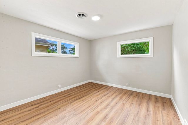 102 S Greenlawn Avenue, South Bend, IN 46617