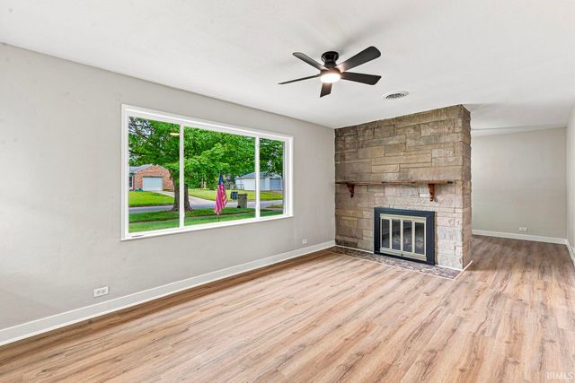 102 S Greenlawn Avenue, South Bend, IN 46617