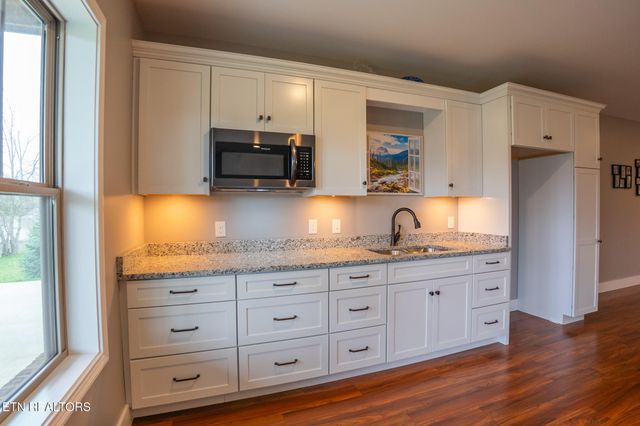 2661 Vista Meadows Lane, Sevierville, TN 37876