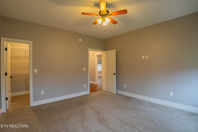 2661 Vista Meadows Lane, Sevierville, TN 37876