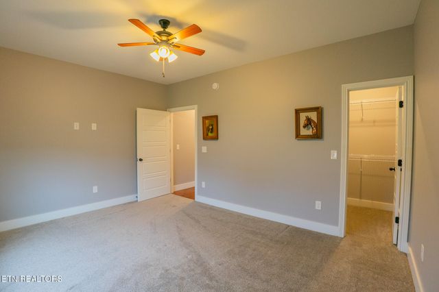 2661 Vista Meadows Lane, Sevierville, TN 37876