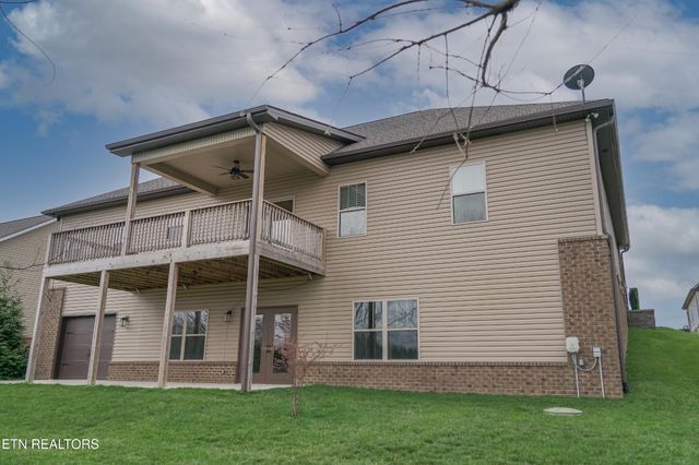 2661 Vista Meadows Lane, Sevierville, TN 37876