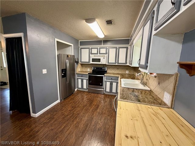 1403 Branch Street, Van Buren, AR 72956