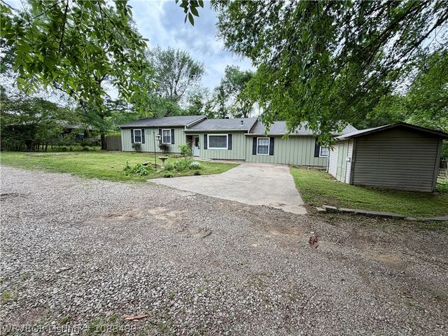 1403 Branch Street, Van Buren, AR 72956