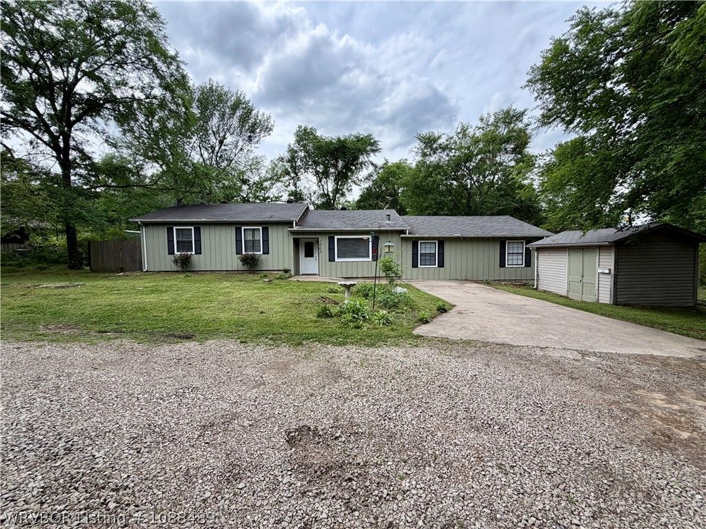 1403 Branch Street, Van Buren, AR 72956