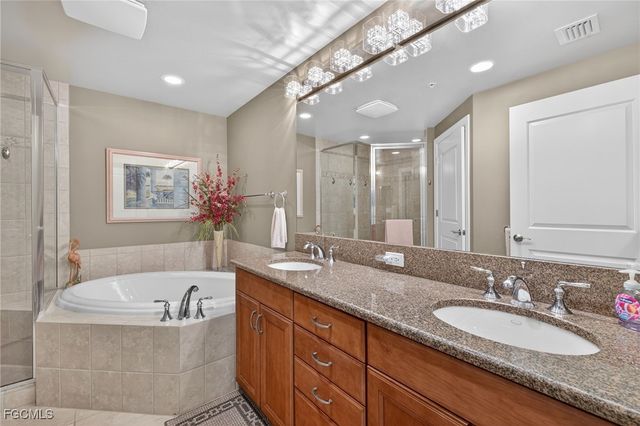 3426 Hancock Bridge PKWY 902, North Fort Myers, FL 33903