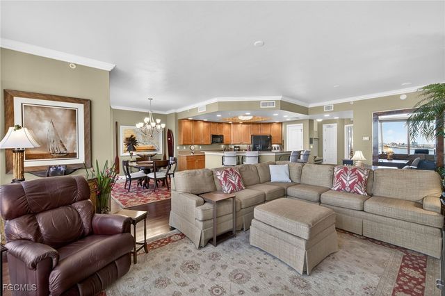 3426 Hancock Bridge PKWY 902, North Fort Myers, FL 33903