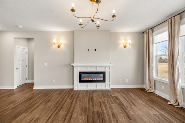 683 SE Dapple Drive, West Des Moines, IA 50265