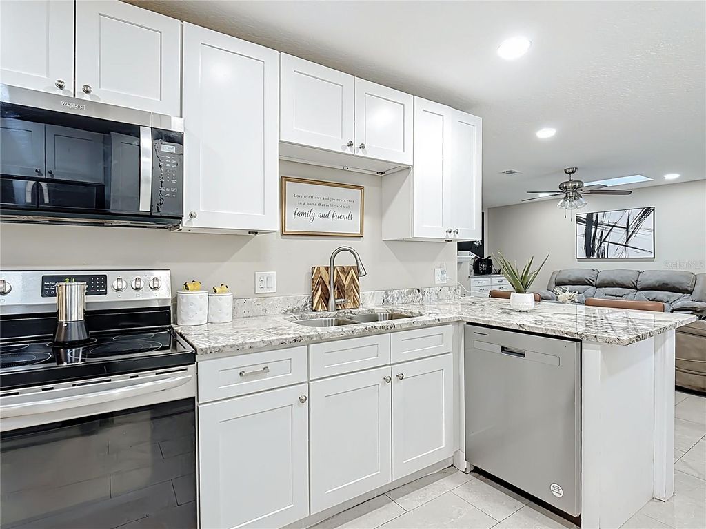 Image 17 of property listing at 2661 AMES HAVEN ROAD, Kissimmee, FL 34744